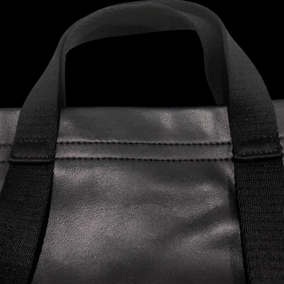 EXPRESSIONS NYC SOHO TOTE | Black |Vegan Leather | Shoulder Bag | - Picture 5 of 14